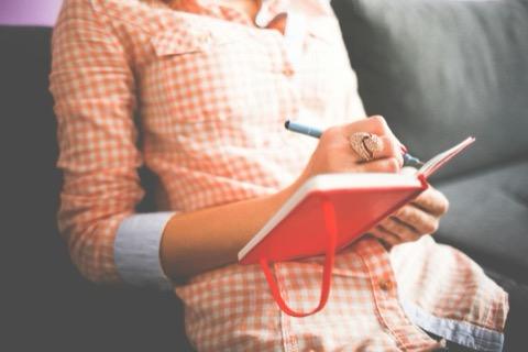Tips to improve self reflection through journalling